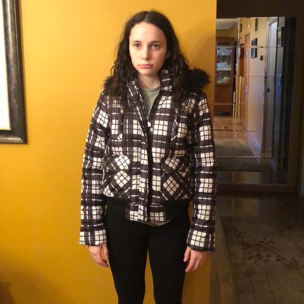 NWOT Dollhouse plaid puffer jacket